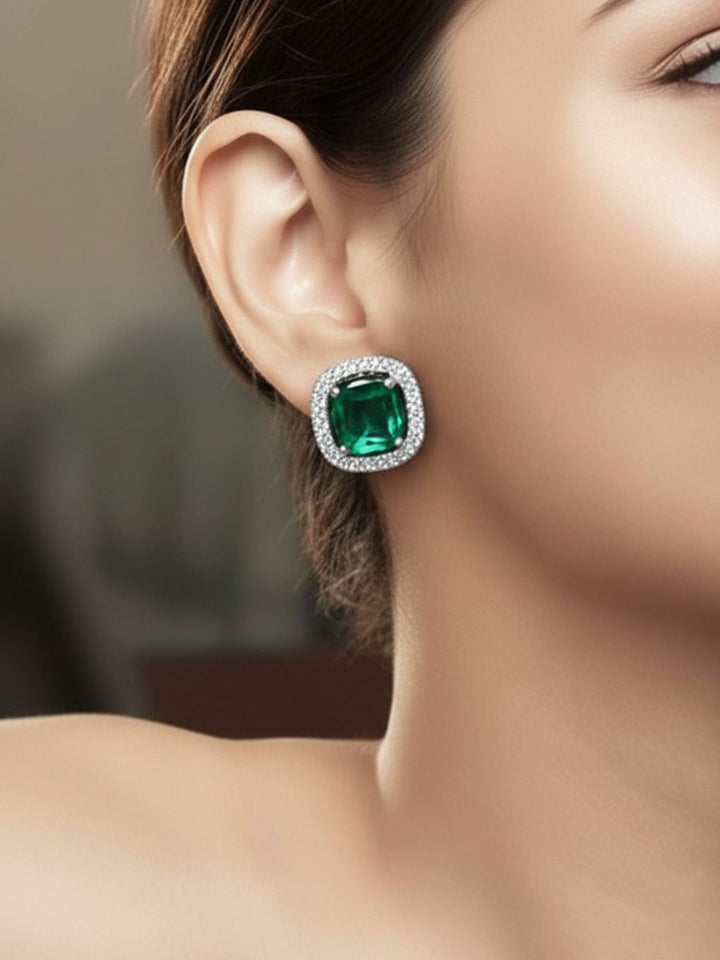 Savana Diamond Earing & Pendant Set