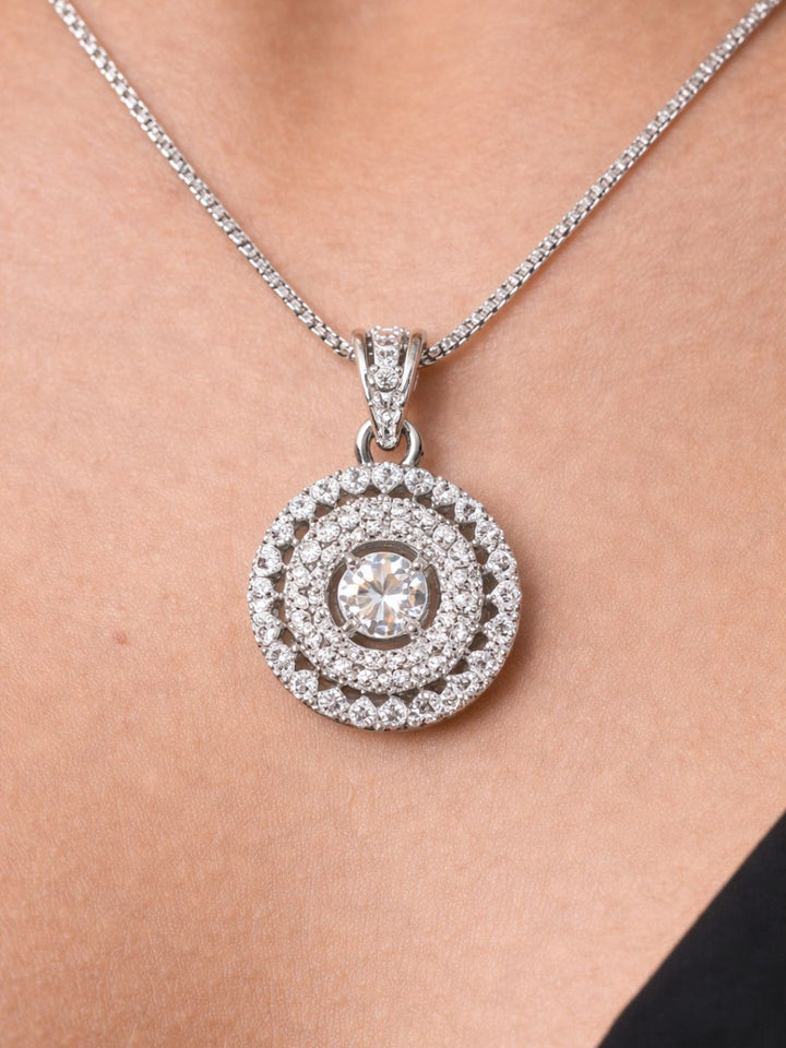 Alankrita Diamond earing & pendant stud