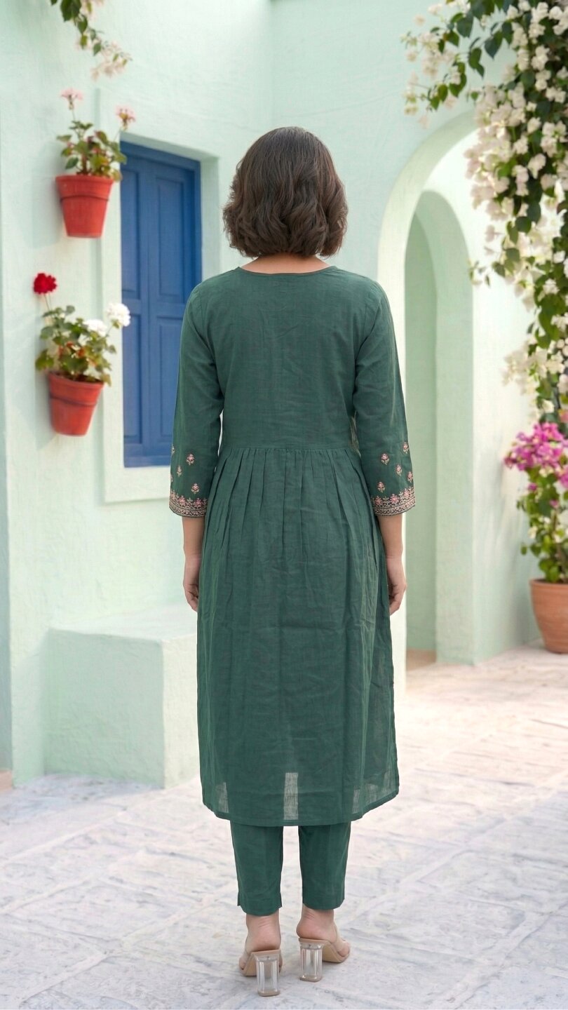 Chandri Myrtle Embroidered Kurta Pant Set