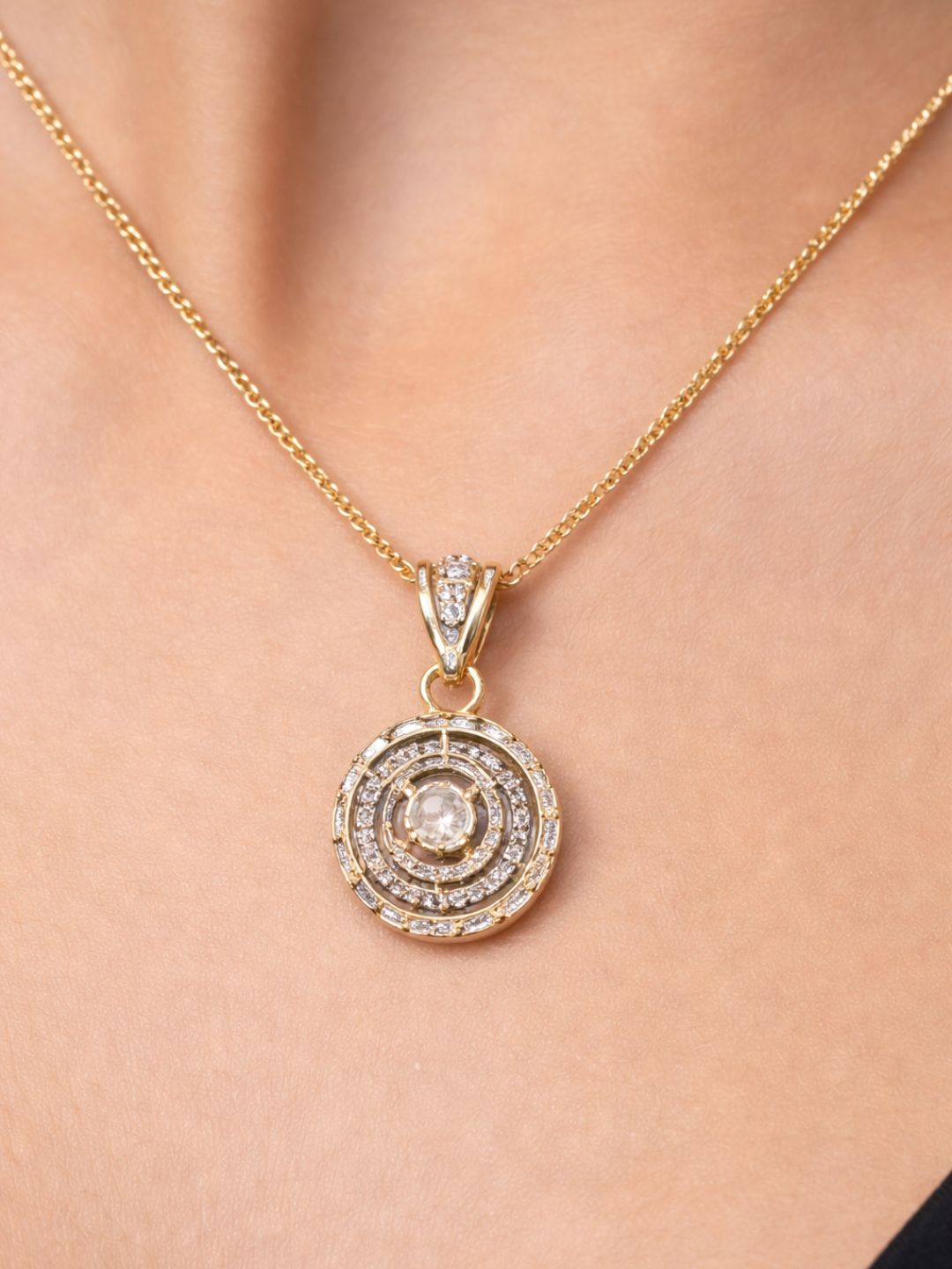 Alankrita Diamond earing & pendant stud