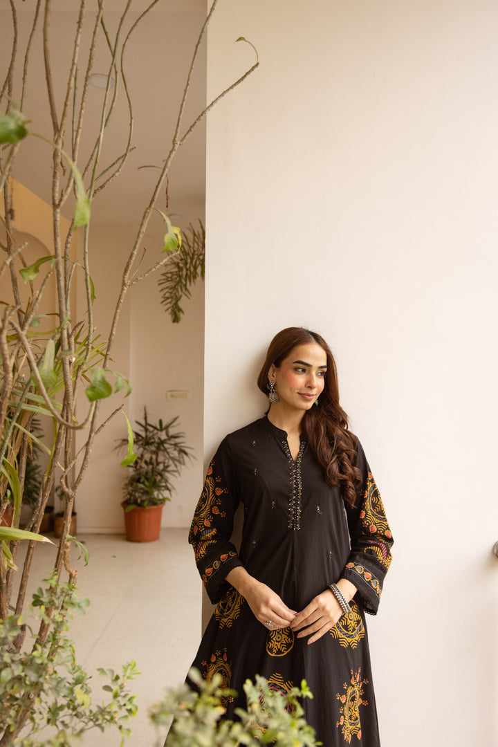 Karen sidian printed kurta pant set