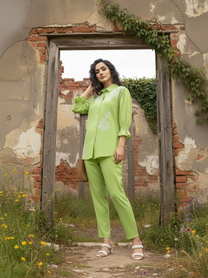 Holly pear Embroidered Co-ord Set