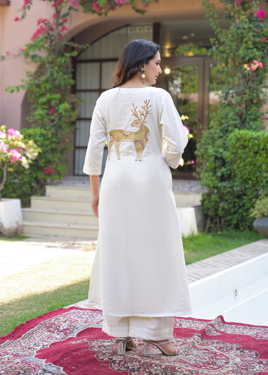 Mayri Angel embroidery cotton kurta pant set