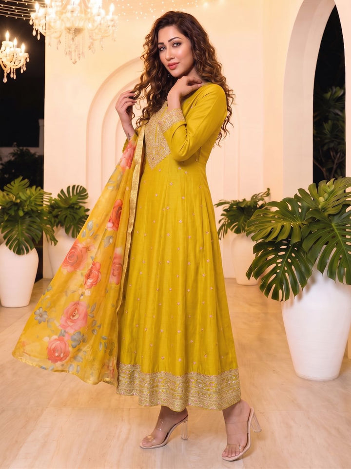 Shanti Amber Full Work Suit Set
