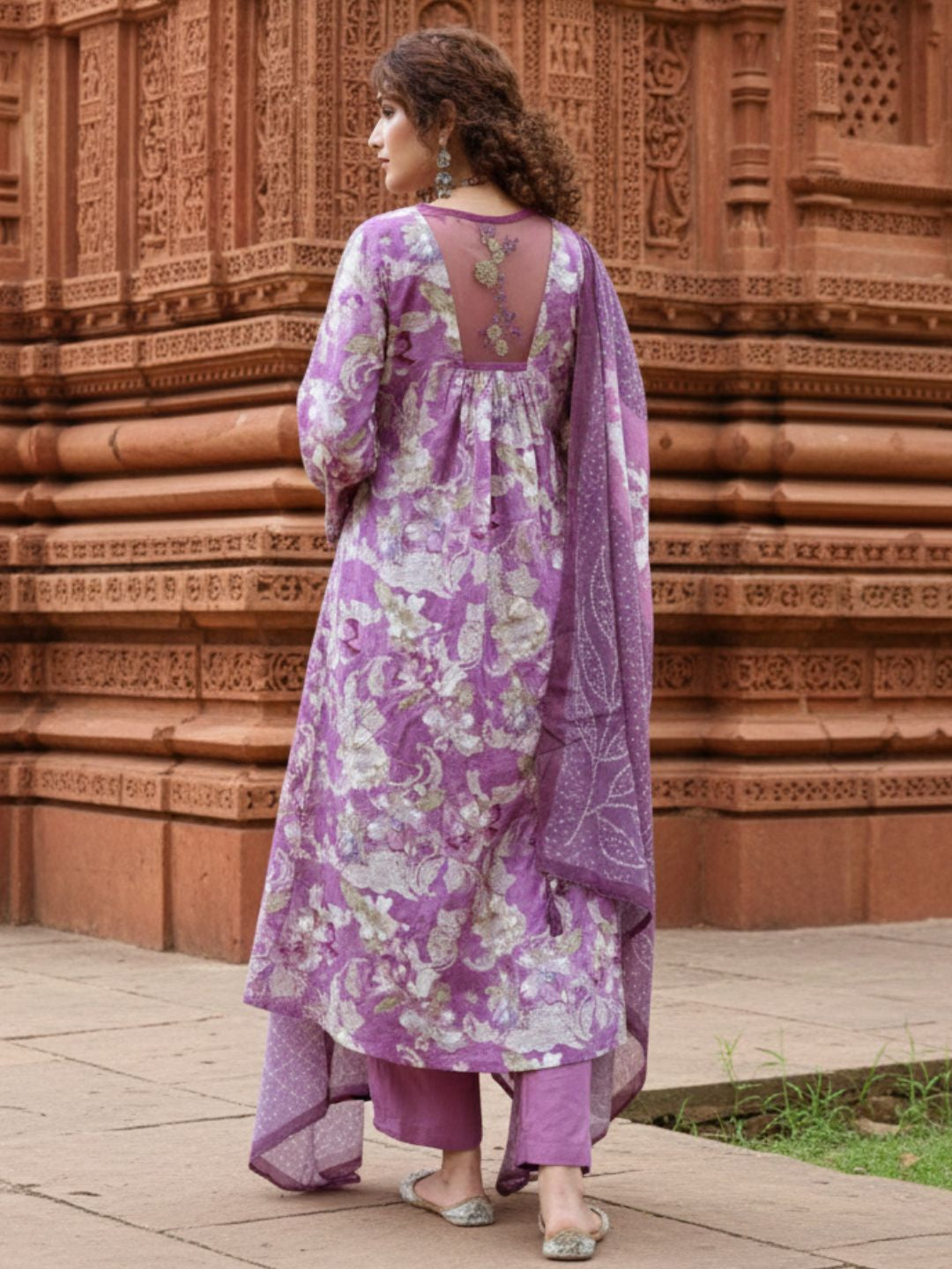Tejaswi Lilac Floral Suit Set