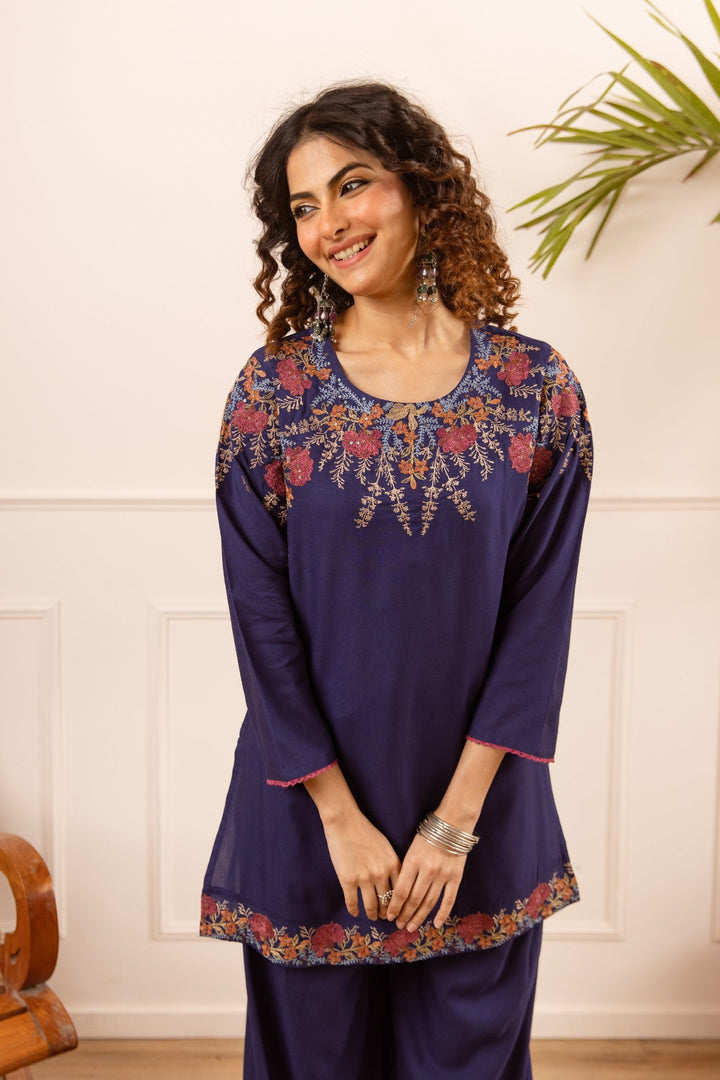Karen classo embroidery cotton co-ord set