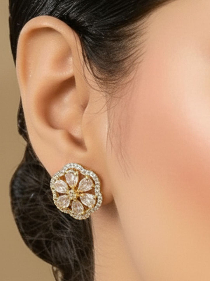 ANTAARA FLORAL STUD & PENDANT SET