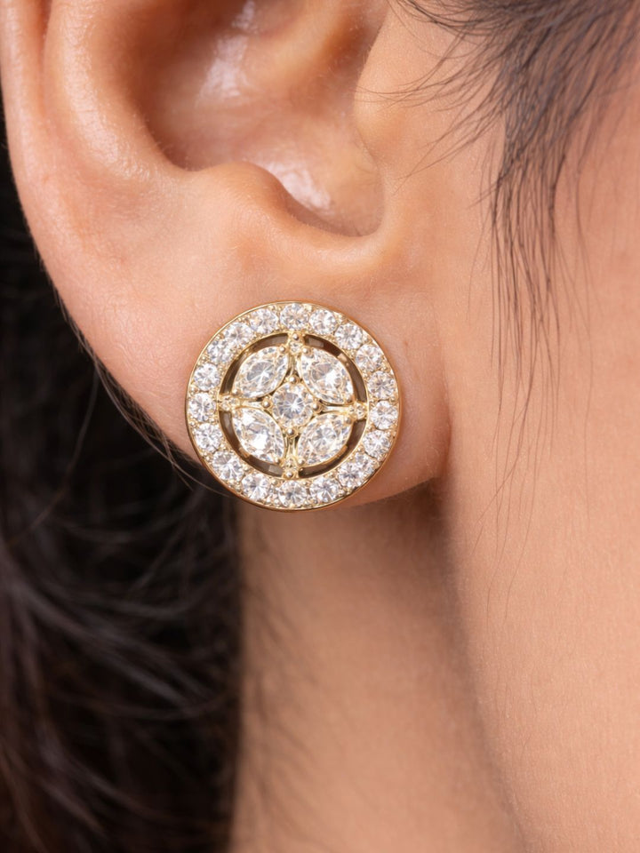 Alankrita Diamond earing & pendant stud