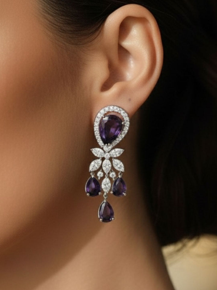 Antaara Diamond Necklace with Earings