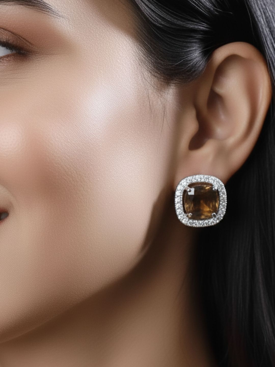 Savana Diamond Earing & Pendant Set