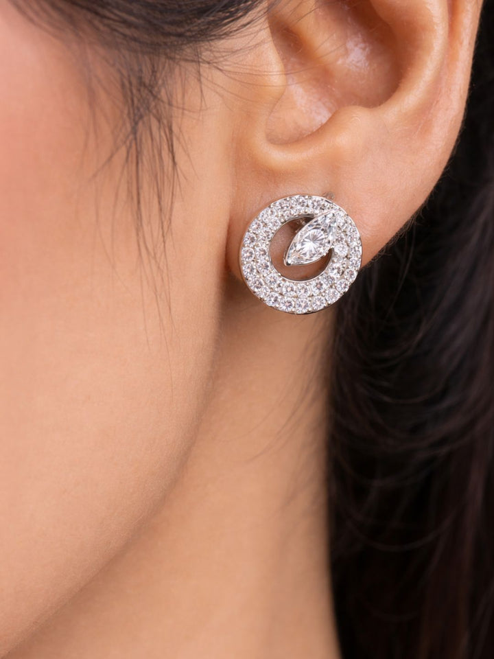 Alankrita Diamond earing & pendant stud