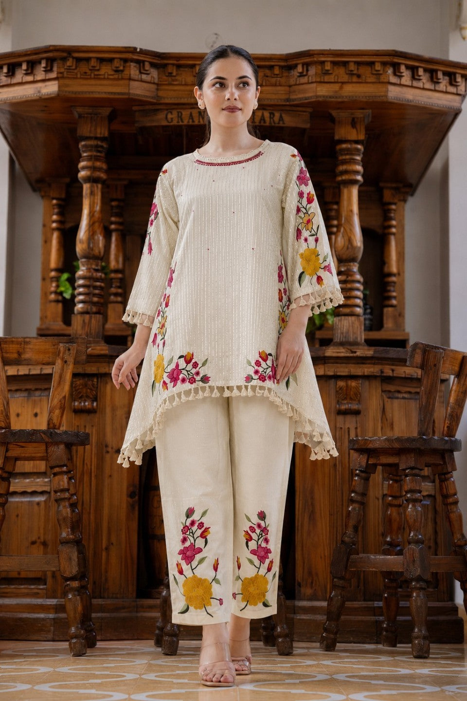 Hemal Bouquet Embroidery Cotton Co-ord Set
