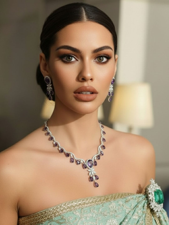 Antaara Diamond Necklace with Earings
