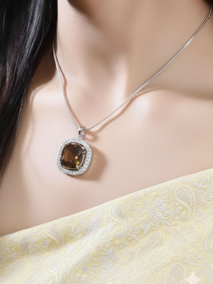 Savana Diamond Earing & Pendant Set