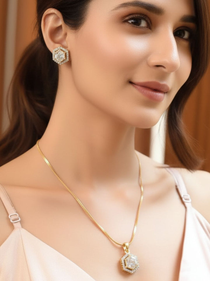 Shama Diamond Earing & Pendant Set
