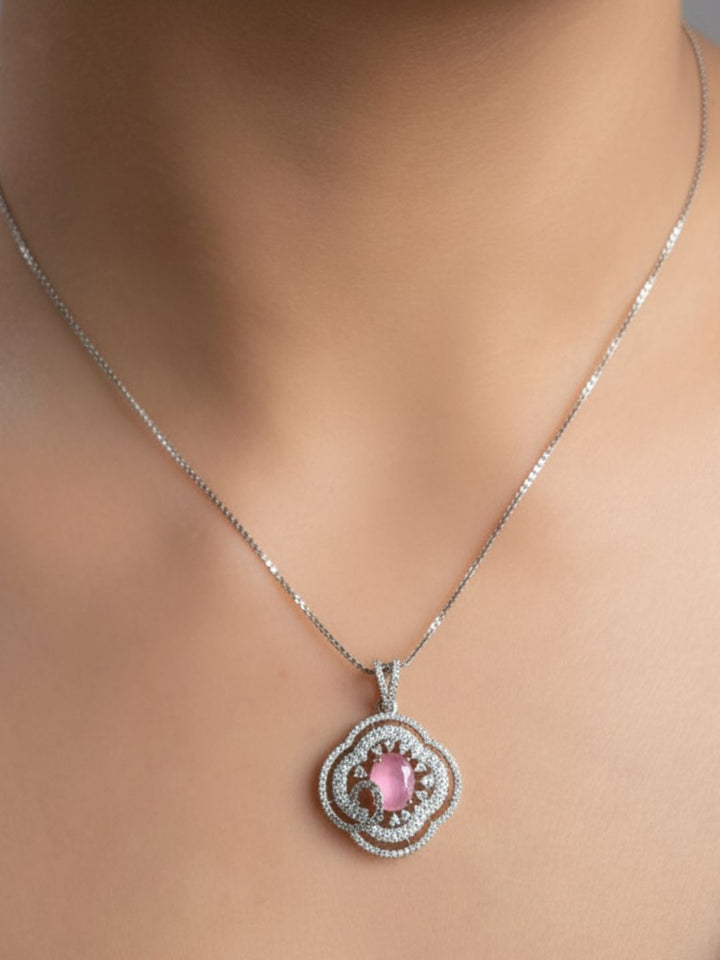 Savana Diamond Earing & Pendant Set