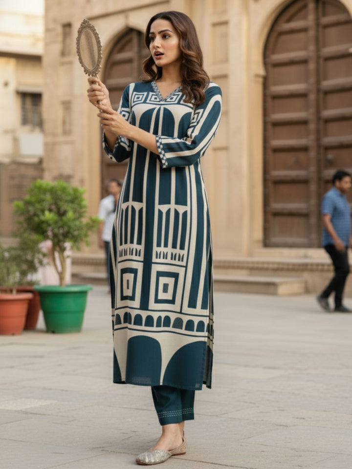 Sargun Teal Digital Printed Kurta Pant Set