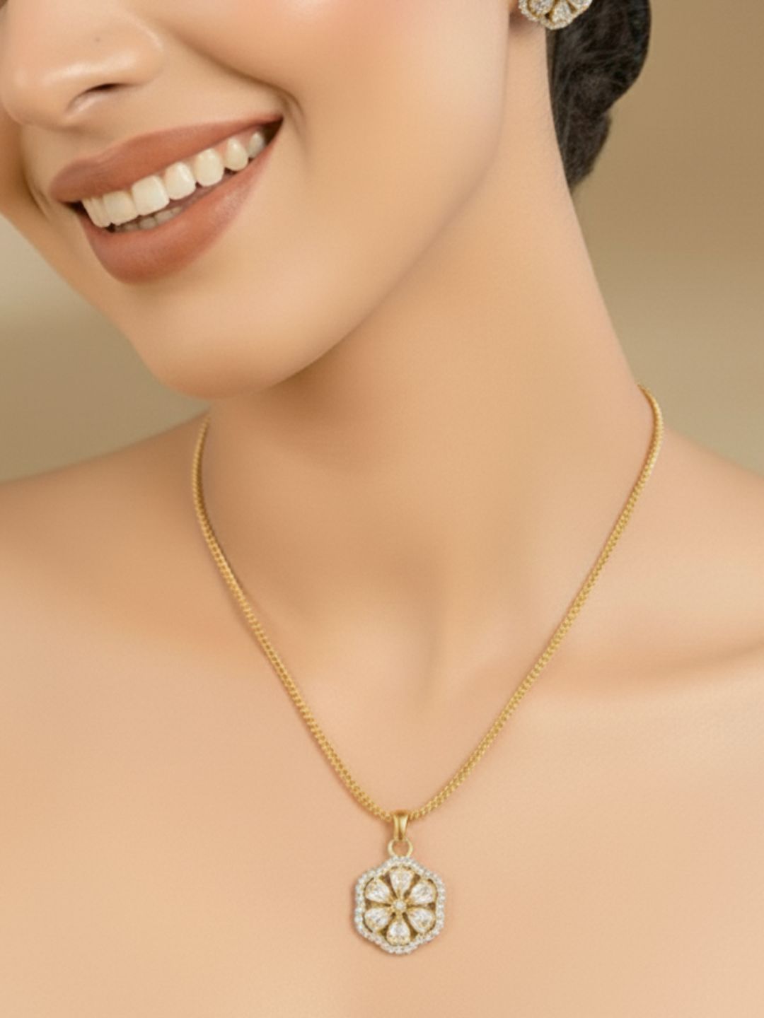 ANTAARA FLORAL STUD & PENDANT SET