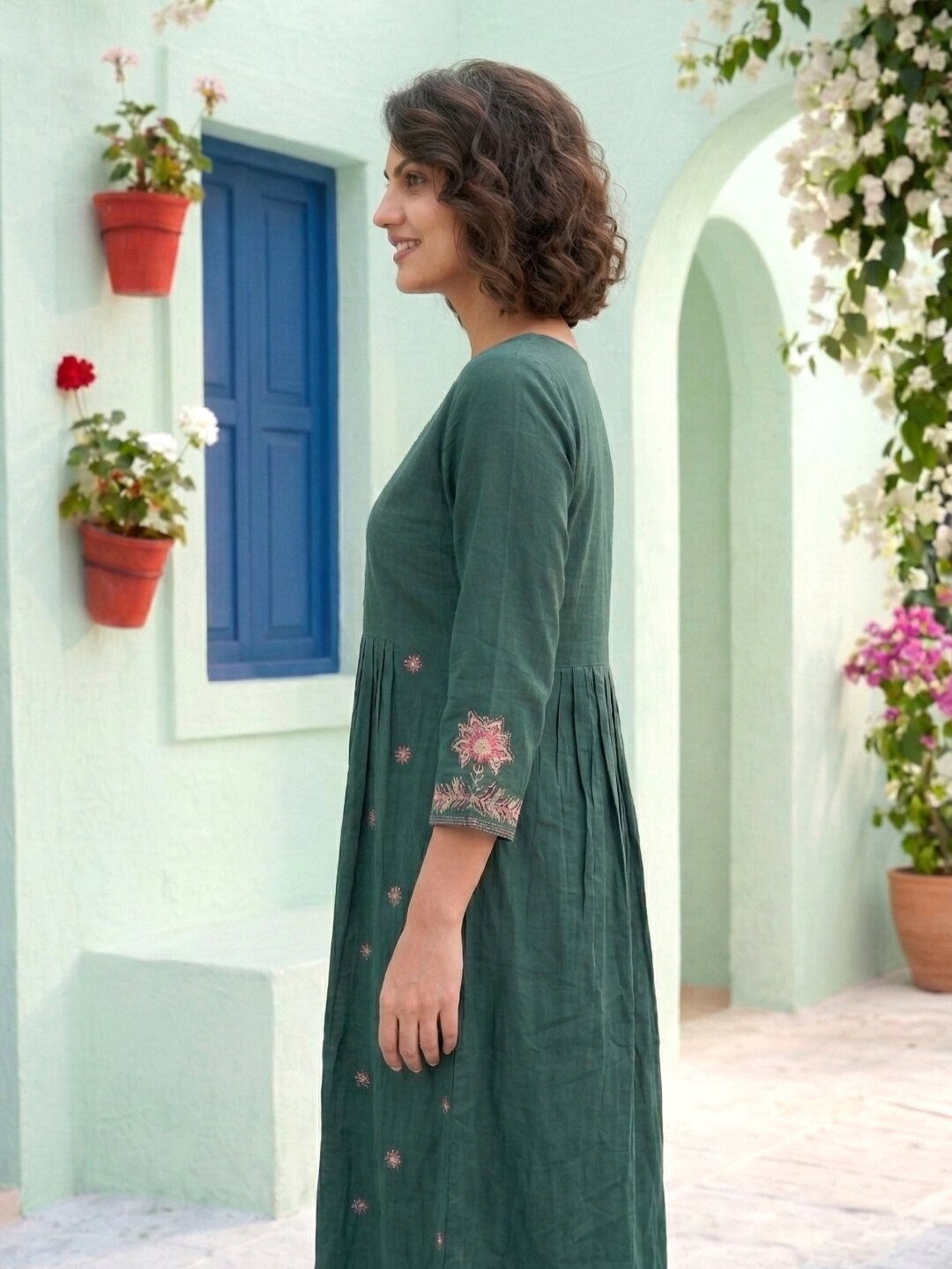 Chandri Myrtle Embroidered Kurta Pant Set