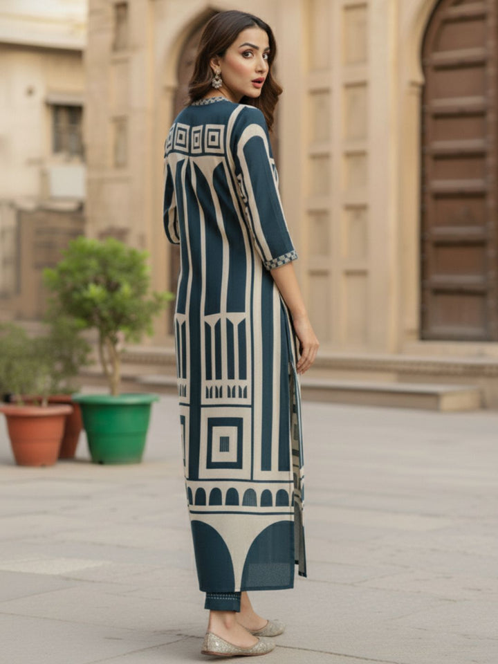 Sargun Teal Digital Printed Kurta Pant Set