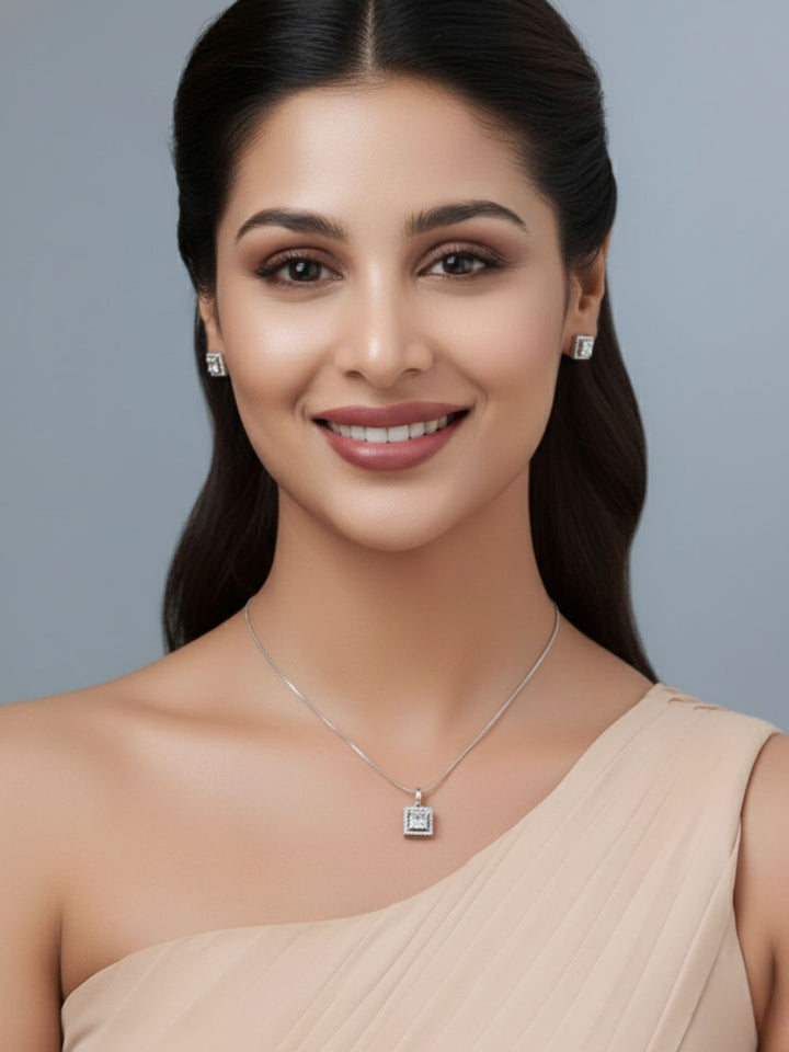 Shama Diamond Earing & Pendant Set