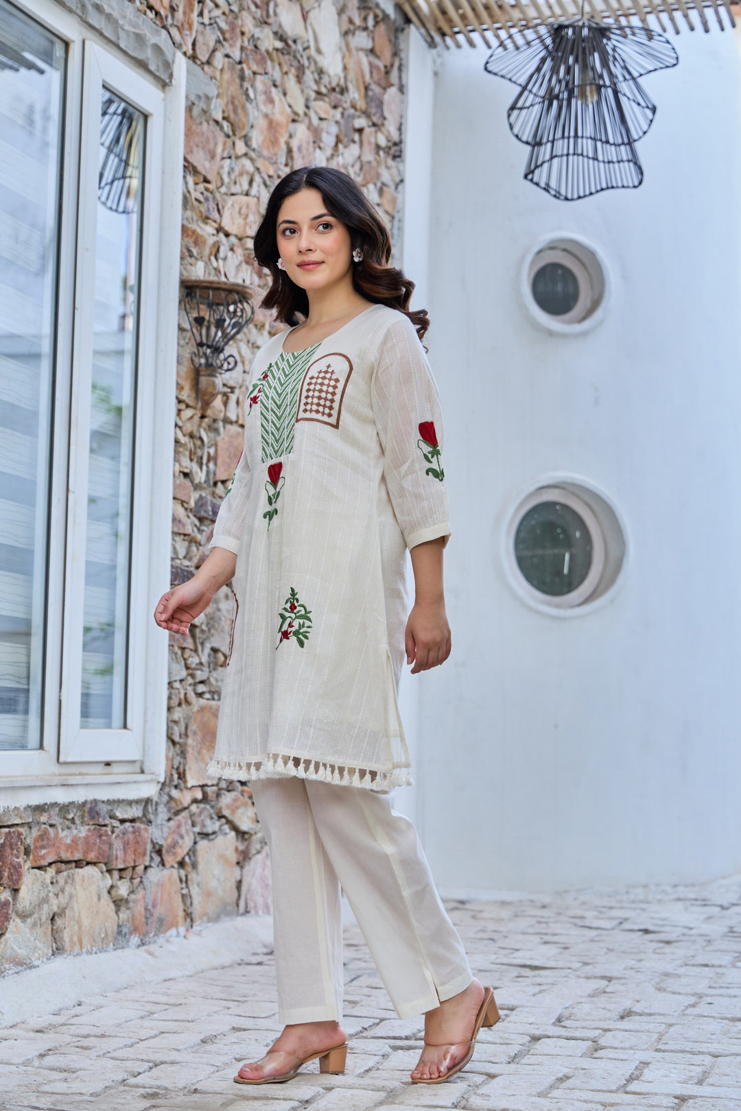 Tiara platinum embroidery co-ord set