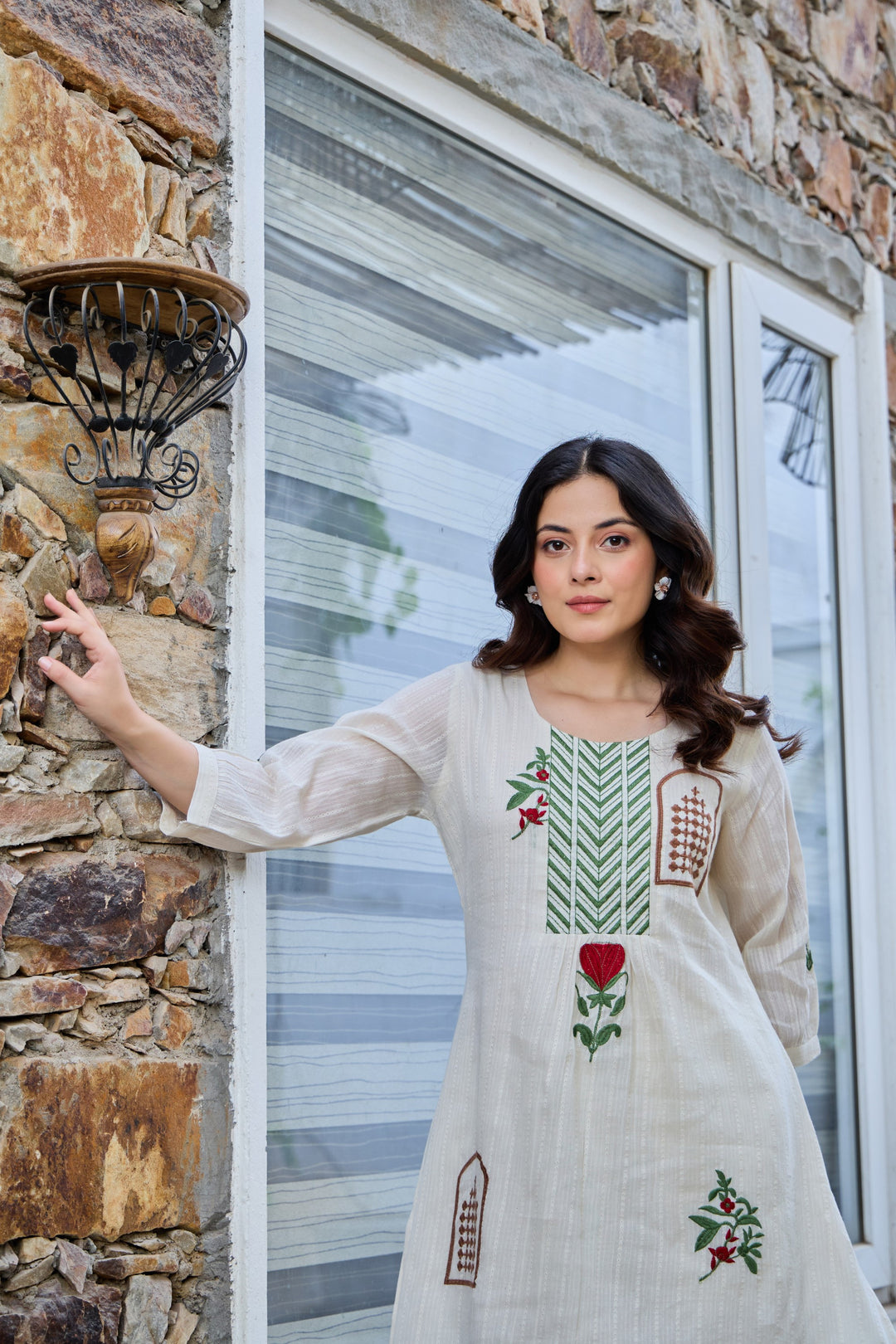 Tiara platinum embroidery co-ord set