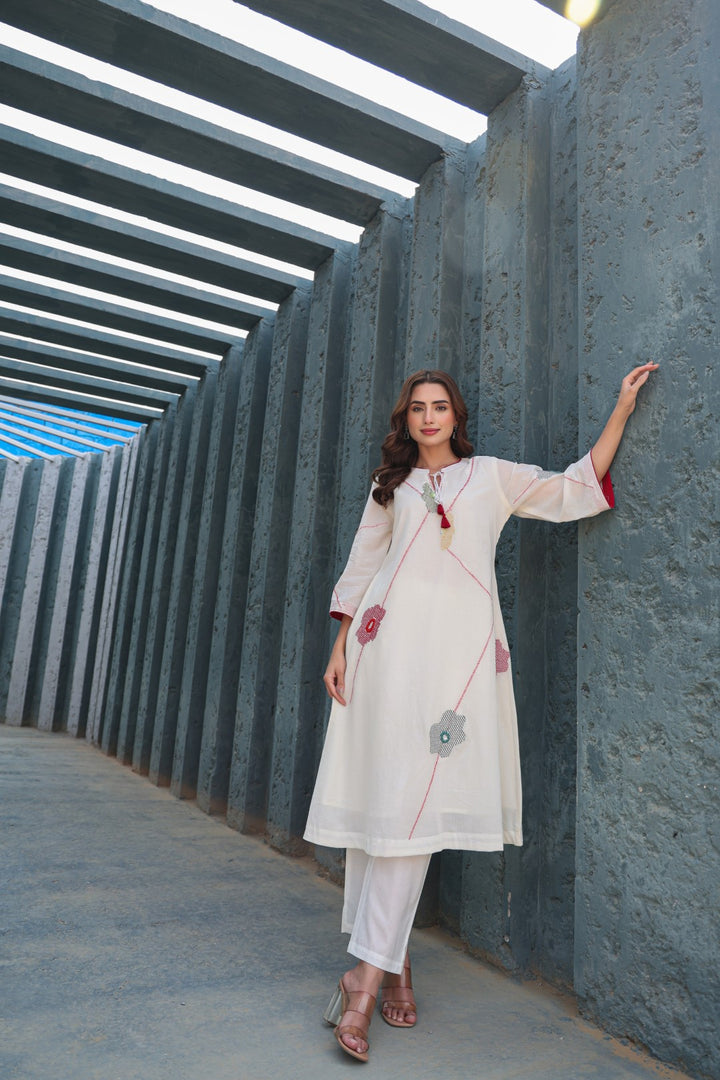 Akira Blanche Embroidery Cotton Kurta Pant Set