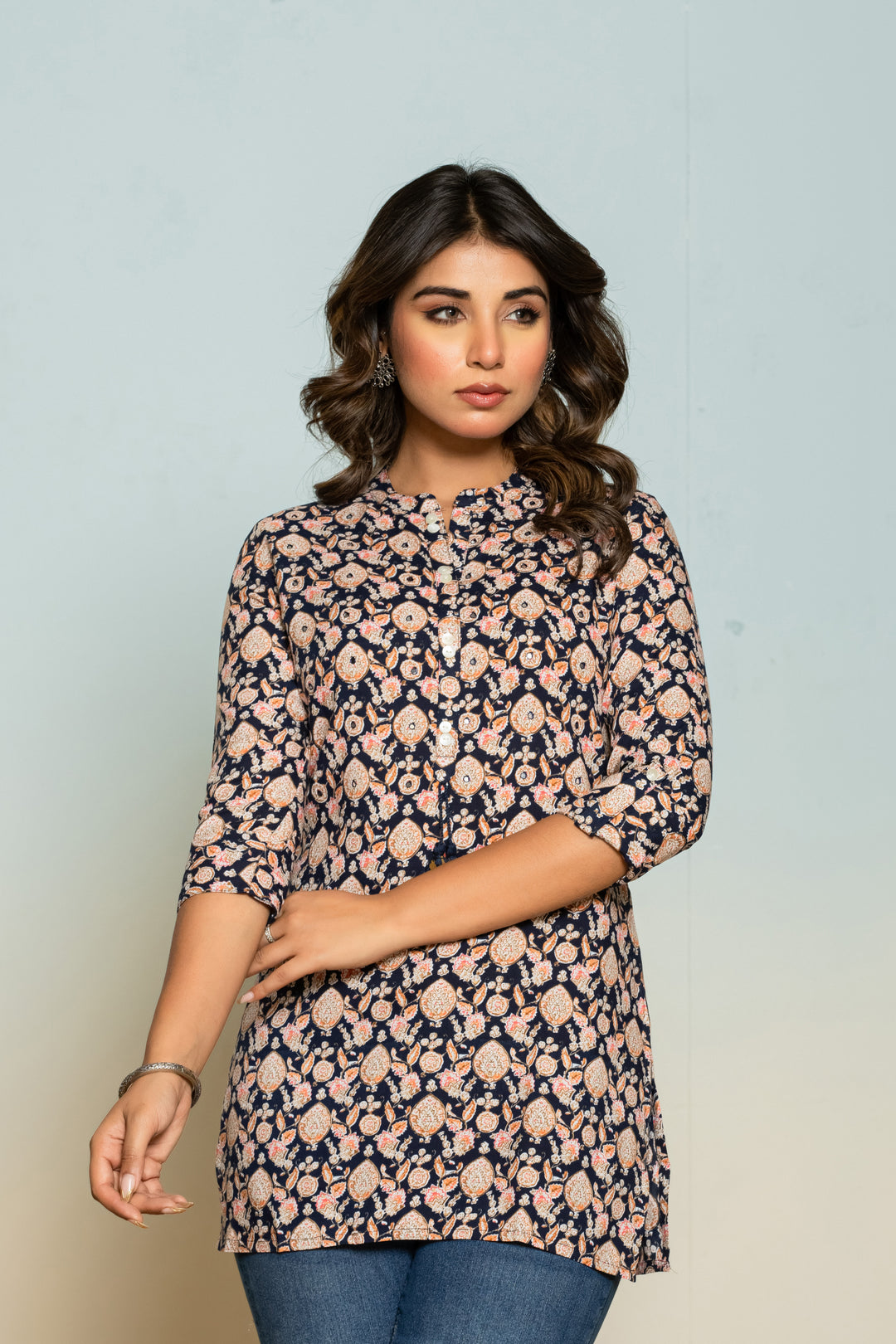 UMA JET PRINTED COTTON SHORT TOP