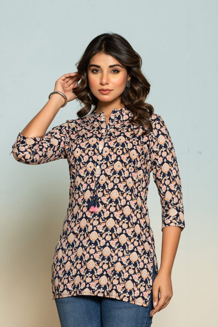 UMA JET PRINTED COTTON SHORT TOP