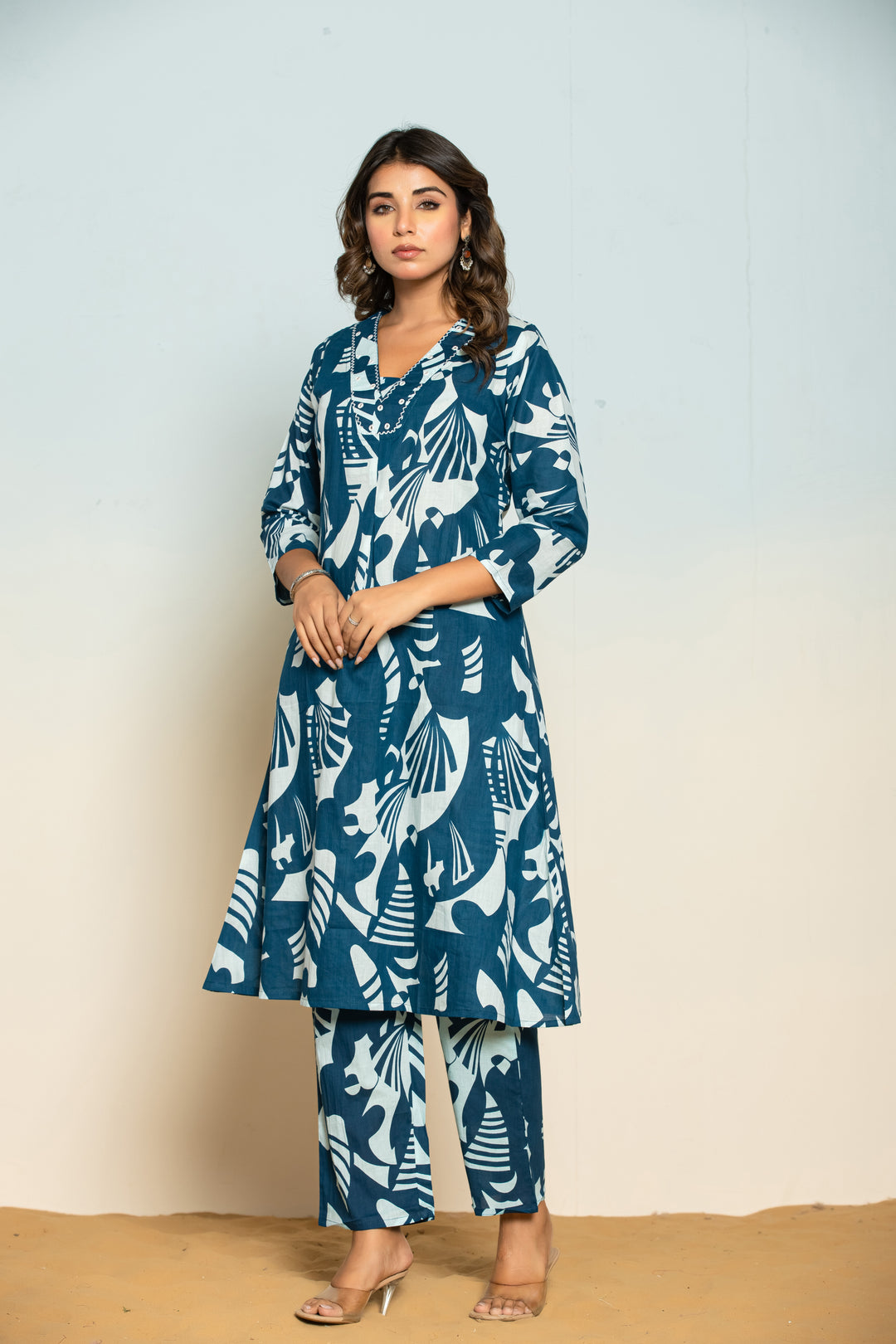 SASHA AZURE PRINTED KURTA PANT SET