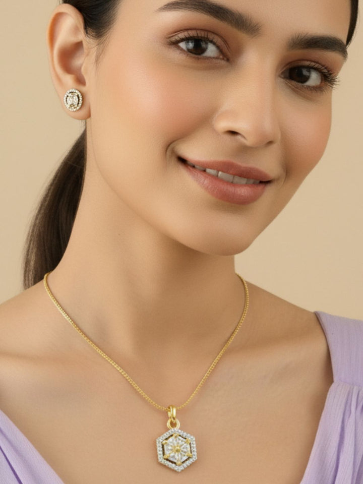 Antaara diamond earing & pendant stud