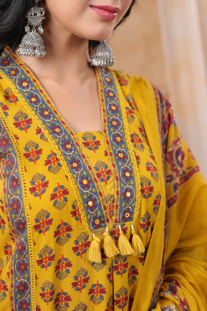 HIYA MUSTARD PRINTED COTTON SUIT SET