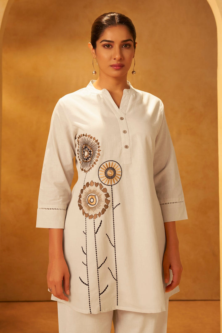 Rashtra Dove Embrodiery Cotton Co-ord Set
