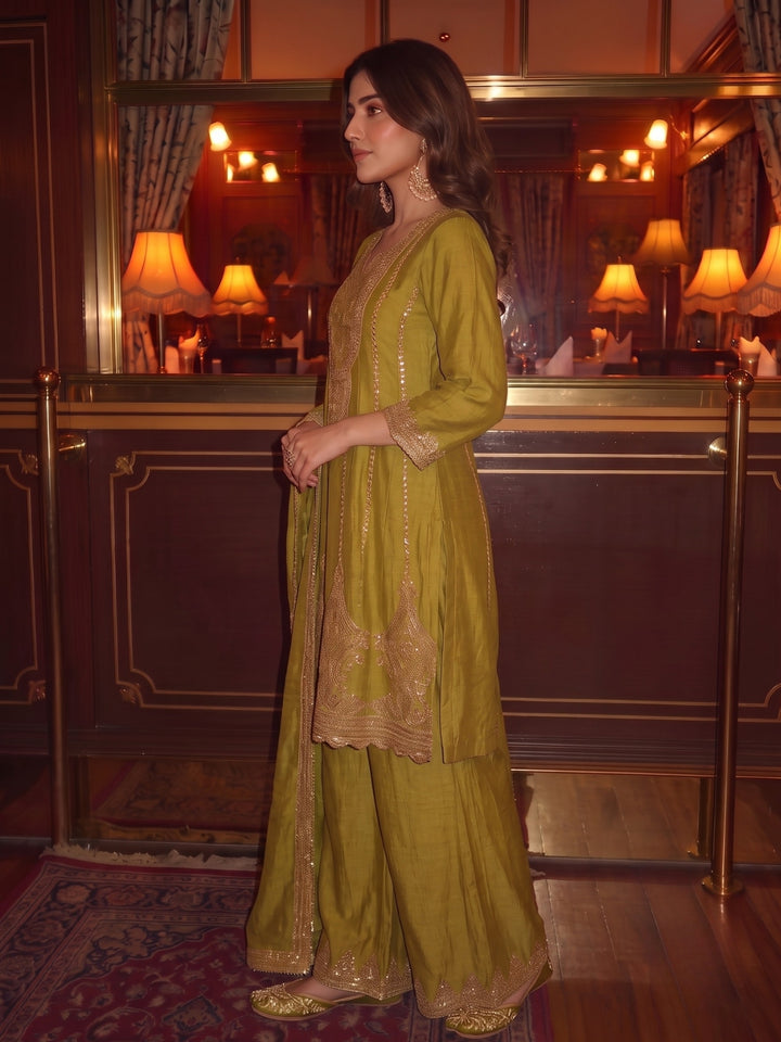 Alpa Daffodil Full Work Farshi Suit Set