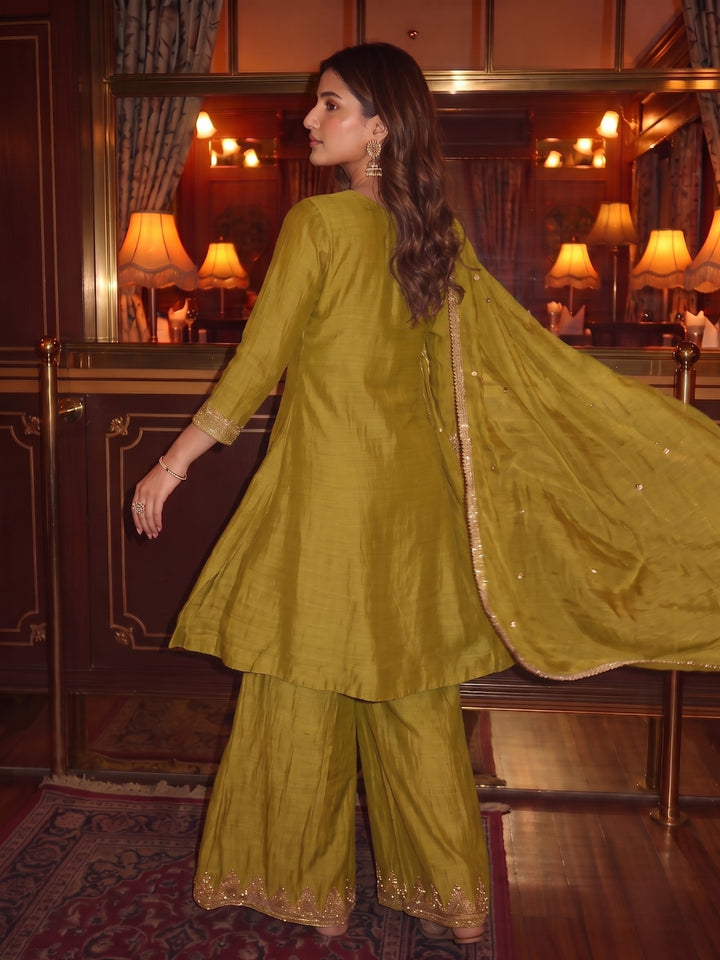 Alpa Daffodil Full Work Farshi Suit Set