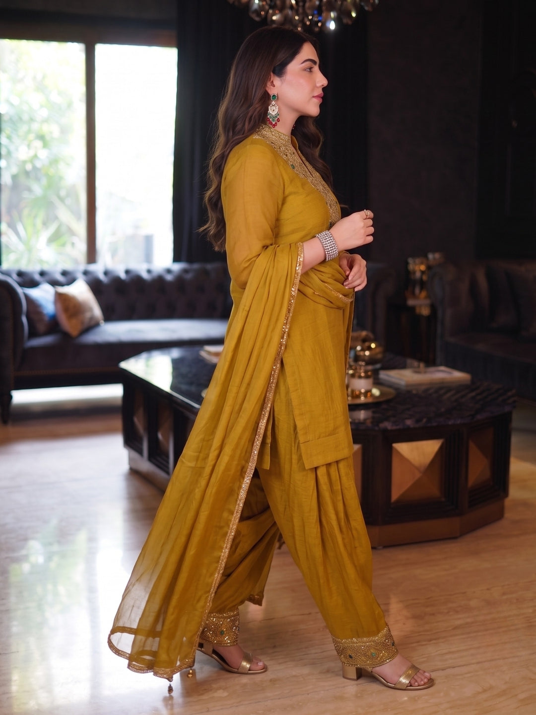 Alpa Tuscan Full Work Farshi Suit Set