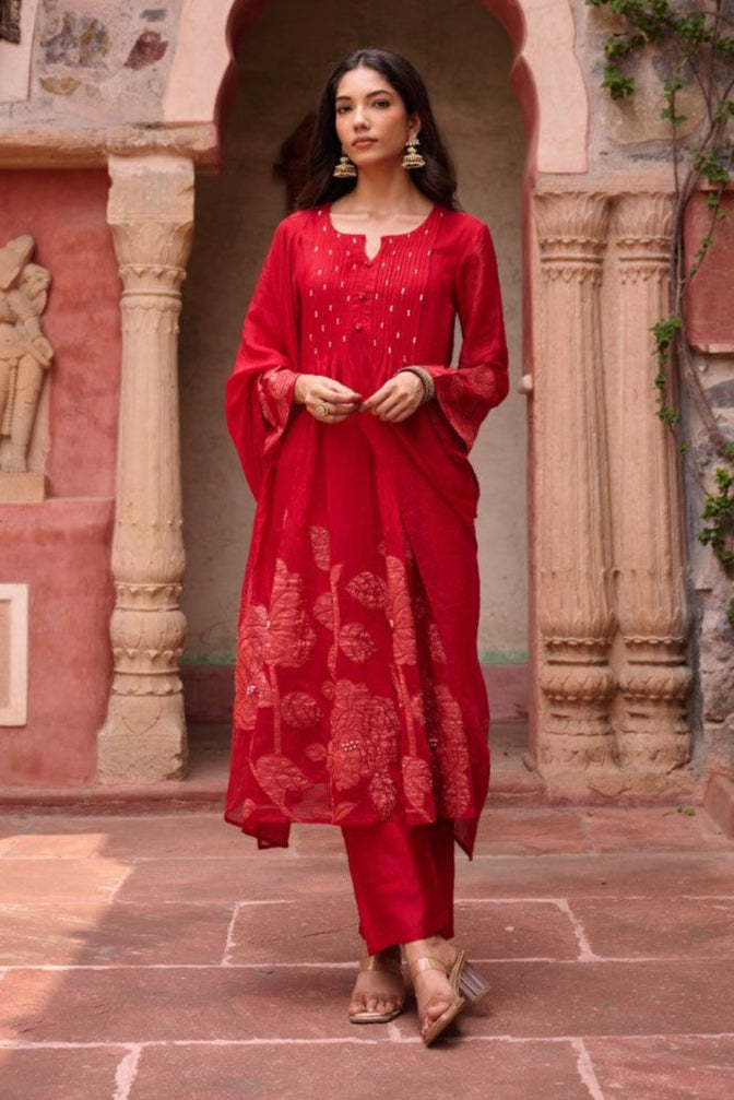 Sangini Scarlet Premium Suit set