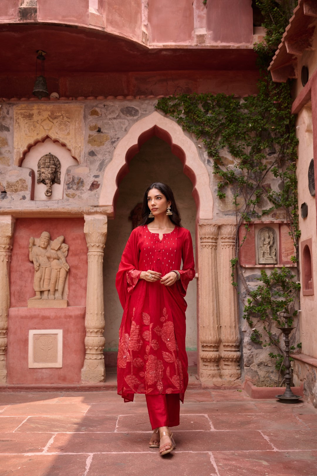 Sangini Scarlet Premium Suit set