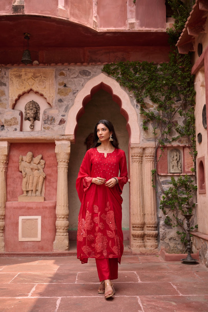 Sangini Scarlet Premium Suit set