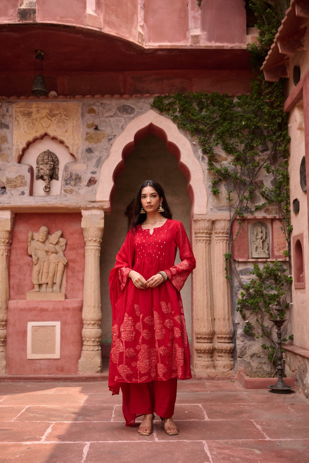 Sangini Scarlet Premium Suit set