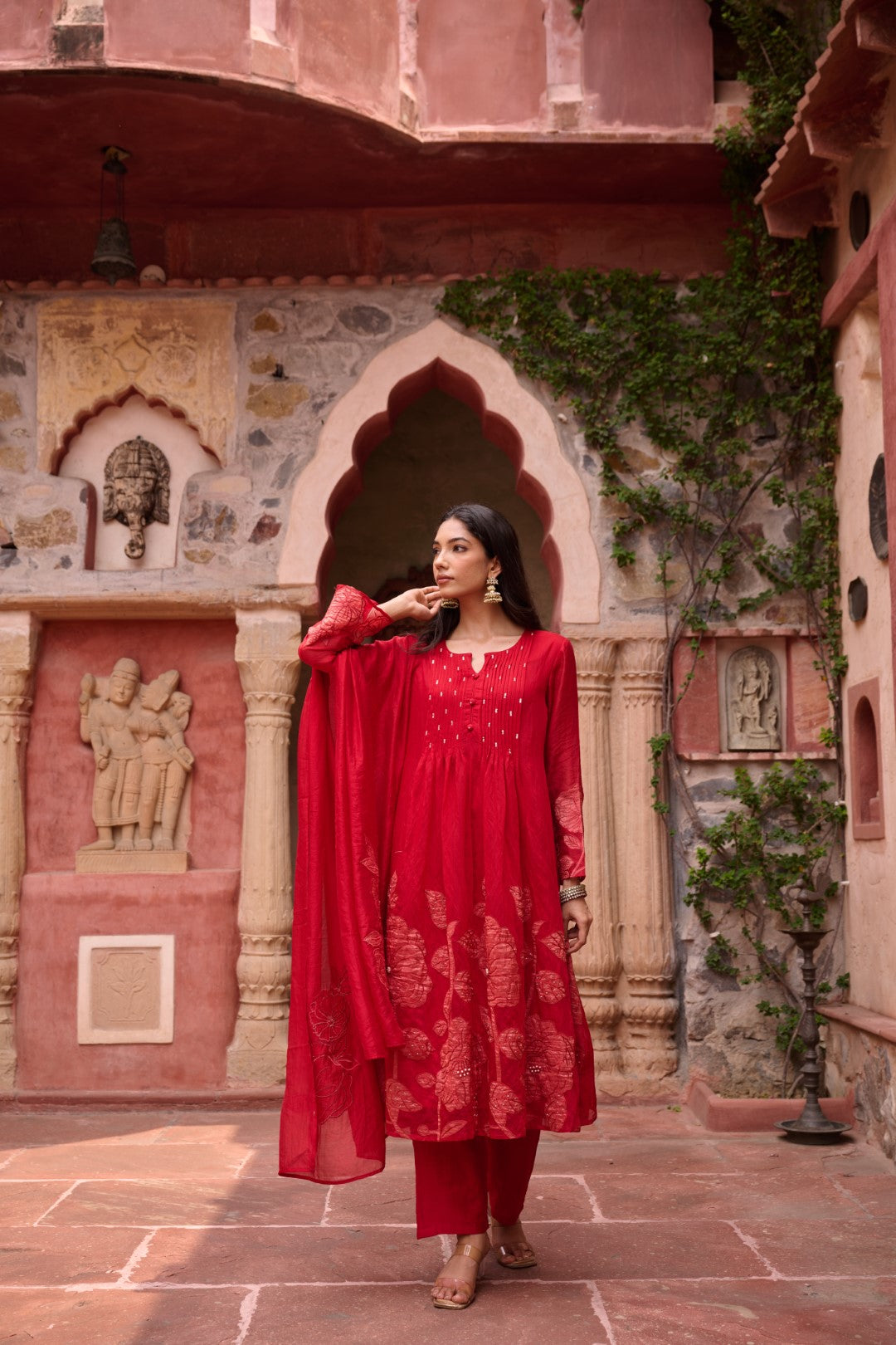 Sangini Scarlet Premium Suit set