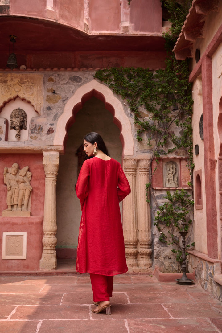 Sangini Scarlet Premium Suit set