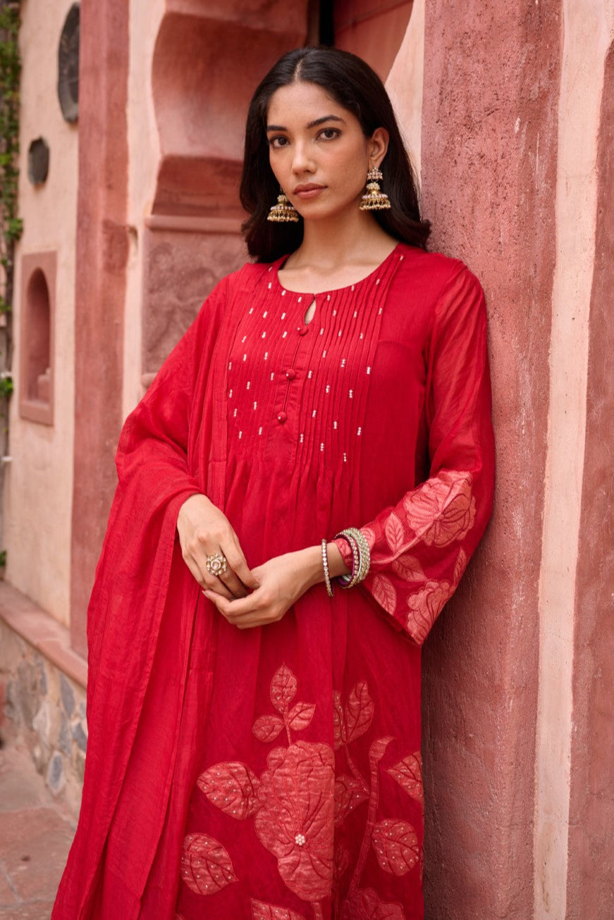 Sangini Scarlet Premium Suit set