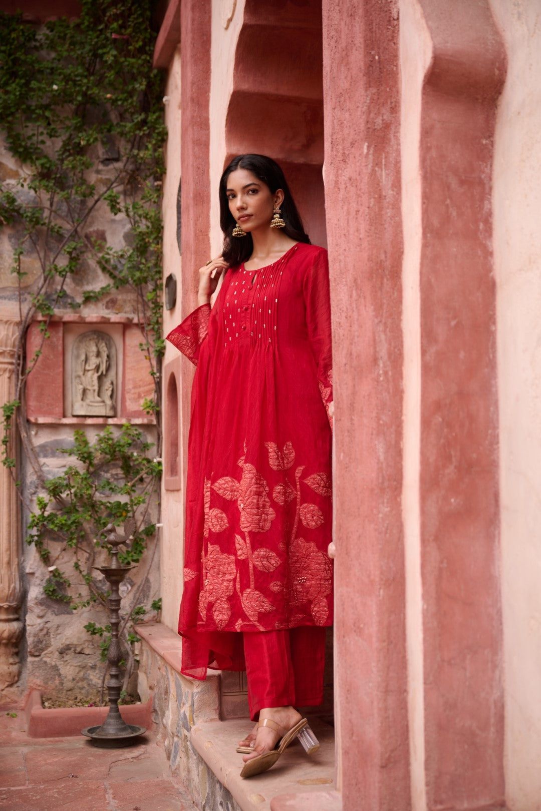 Sangini Scarlet Premium Suit set