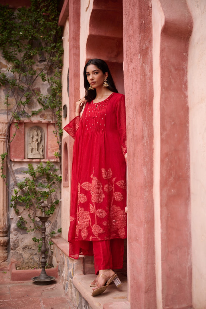 Sangini Scarlet Premium Suit set