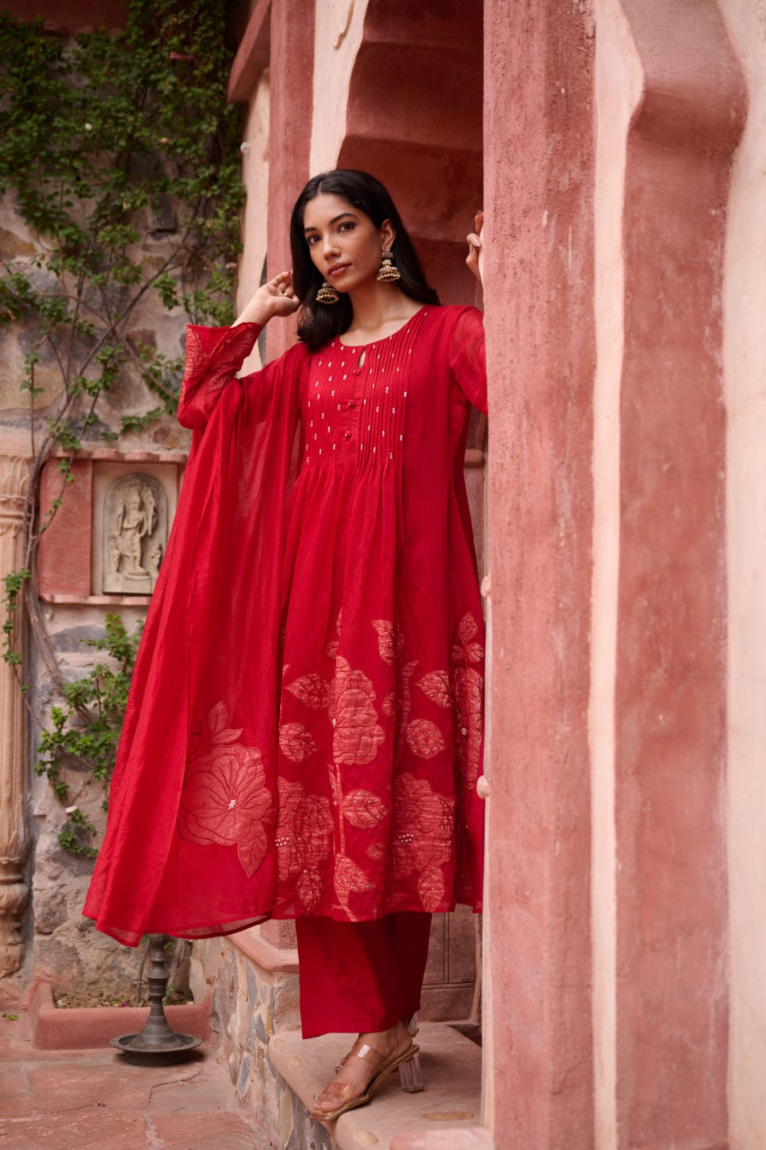 Sangini Scarlet Premium Suit set