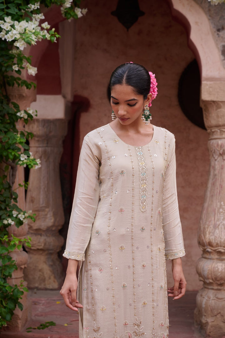 Gaurisha Daisy Full work Premium Suit Set