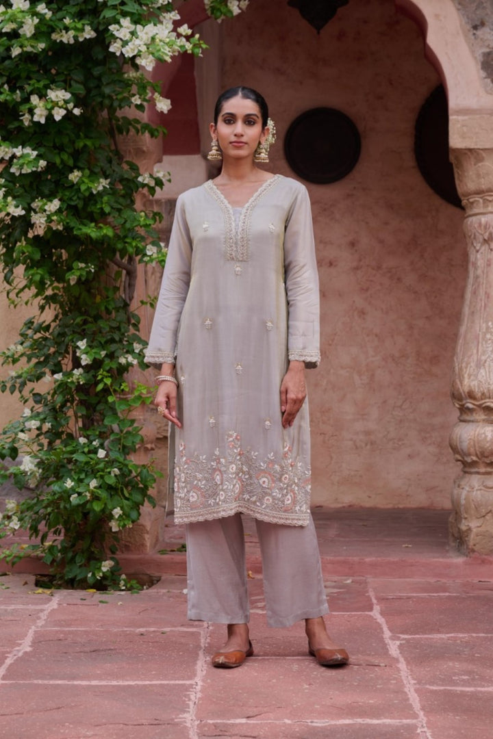 Gaurisha ash full work suit set