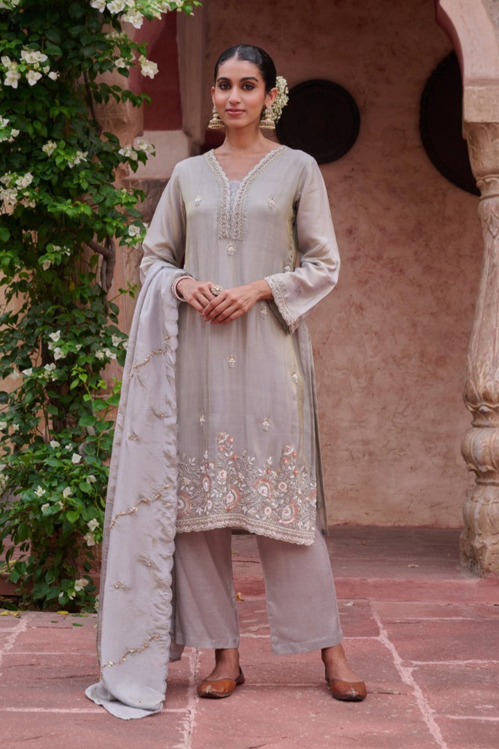 Gaurisha ash full work suit set